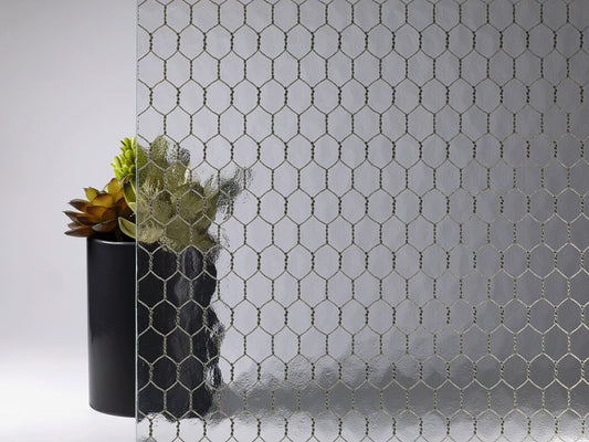 PRINTED CHICKEN WIRE ON AQUATEX GLASS